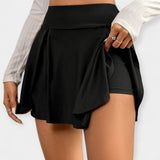 Teniške šortsevi s suknjom