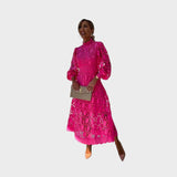 Danica - Čipkasta haljina s puf rukavima i visokim ovratnikom