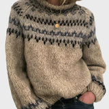 Pleteni Džemper s Okruglim Izrezom
